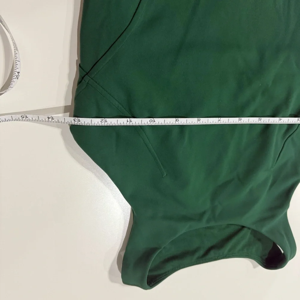 Lululemon Invigorate Training Tank Top Size 4